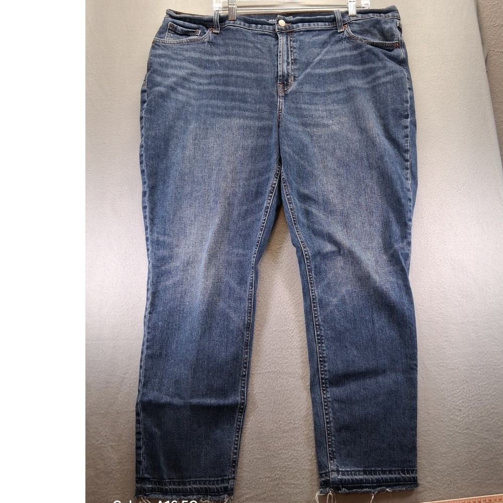 Old Navy Mid-Rise Boyfriend Jeans 18 Tall Medium Wash Raw Hem Stretch Denim